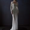 Atelier Pronovias Joia trouwjurk met fonkelende bekraling en sweetheart halslijn.